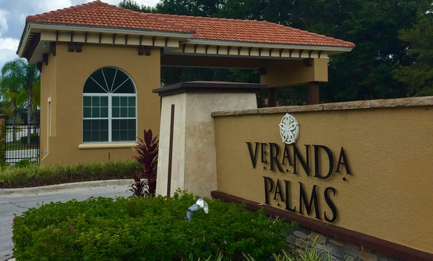 Veranda Palms